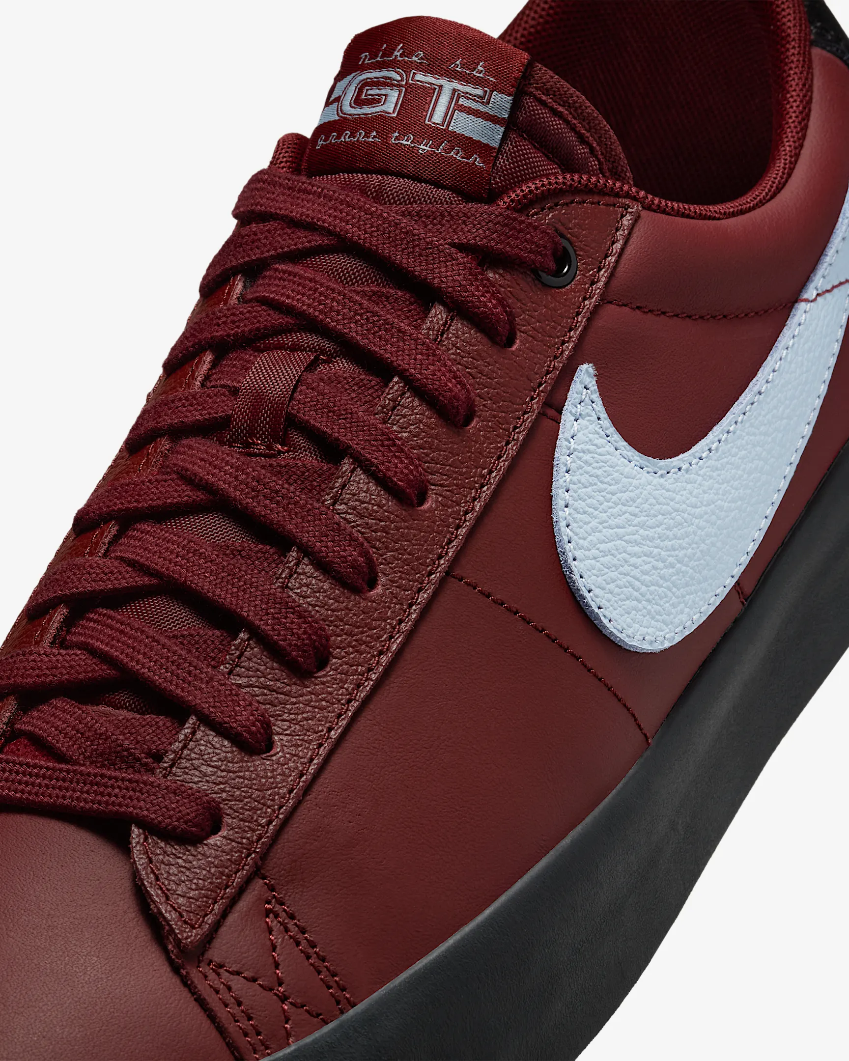 Nike SB Zoom Blazer Low Pro GT - (Dark Team Red) - Image 4